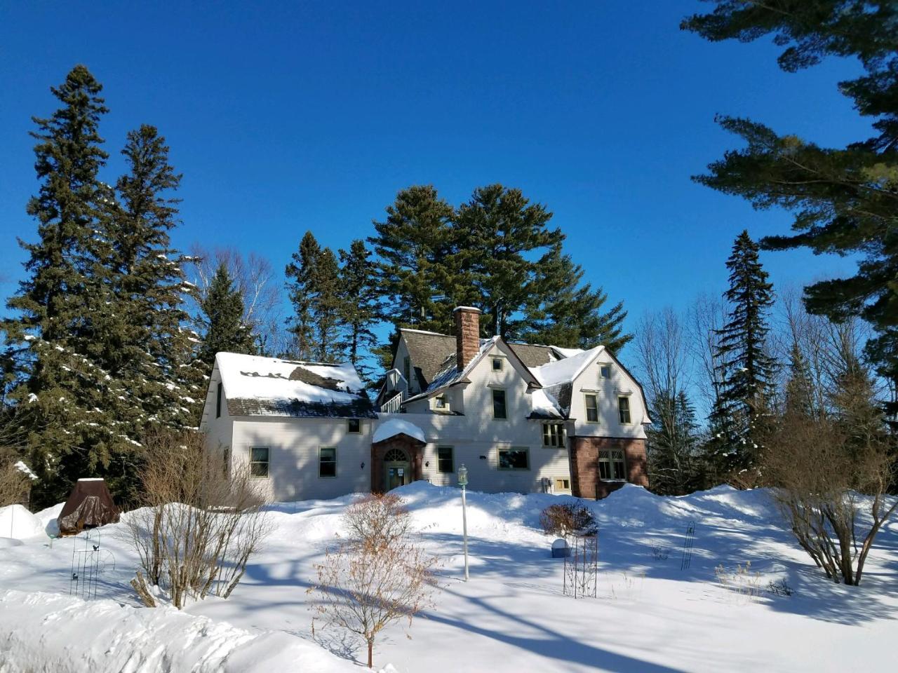 בייפילד Pinehurst Inn Bed & Breakfast מראה חיצוני תמונה